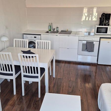 Au Coeur Du Panier Avec Terrasse 2 A 4 Personnes Climatisation Apartamento Marselha Exterior foto