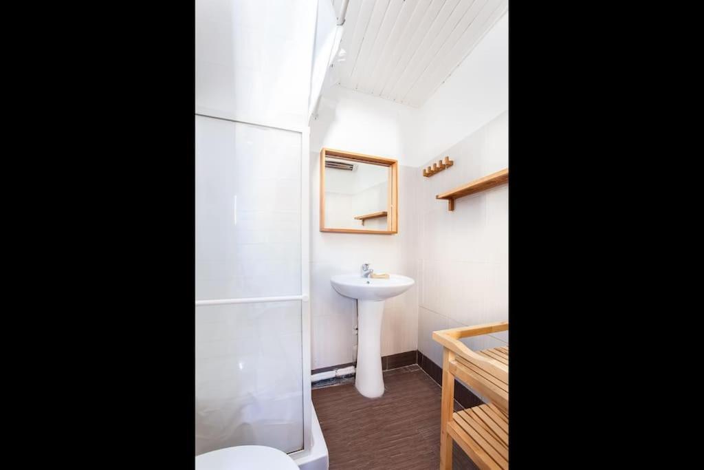 Au Coeur Du Panier Avec Terrasse 2 A 4 Personnes Climatisation Apartamento Marselha Exterior foto