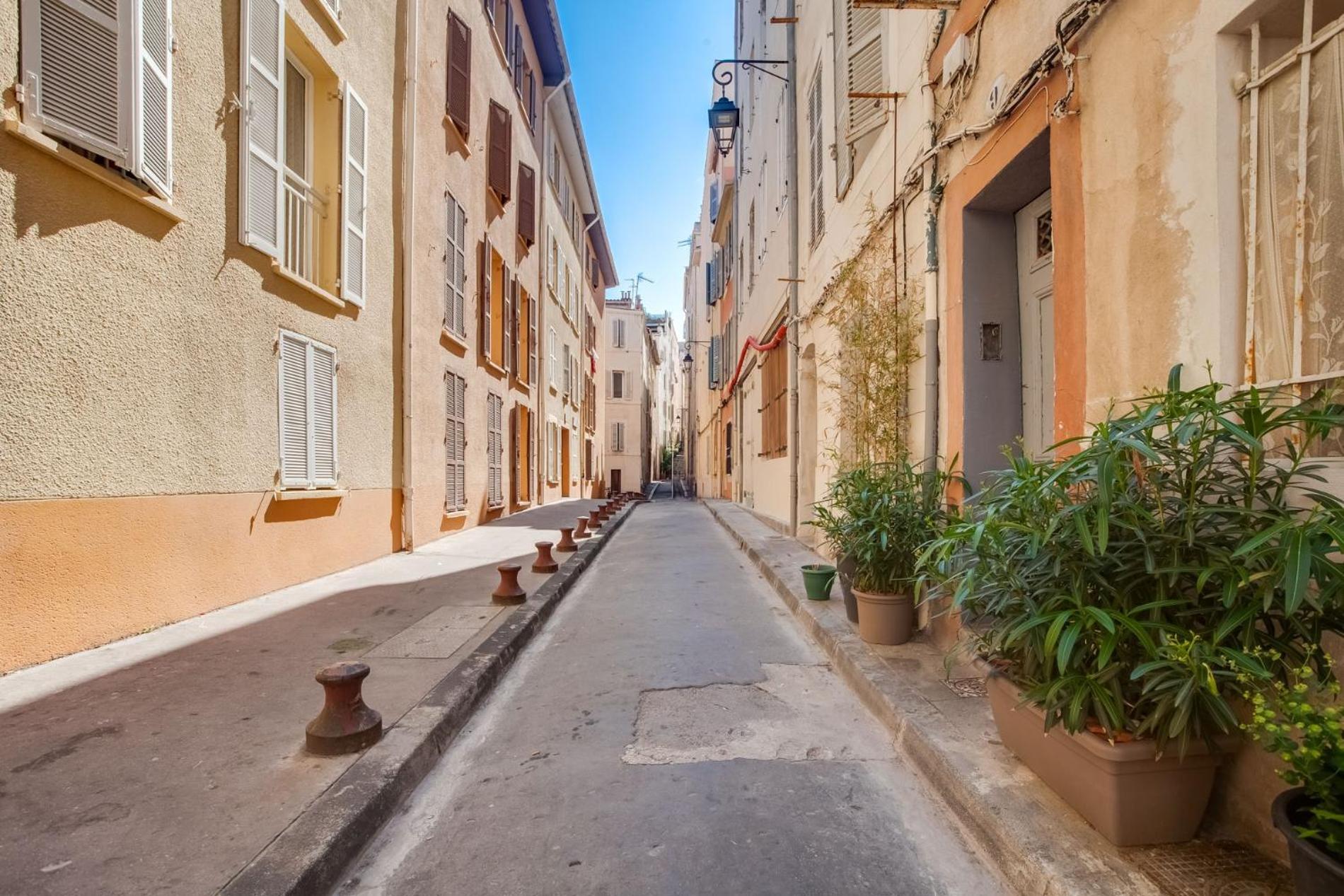 Au Coeur Du Panier Avec Terrasse 2 A 4 Personnes Climatisation Apartamento Marselha Exterior foto