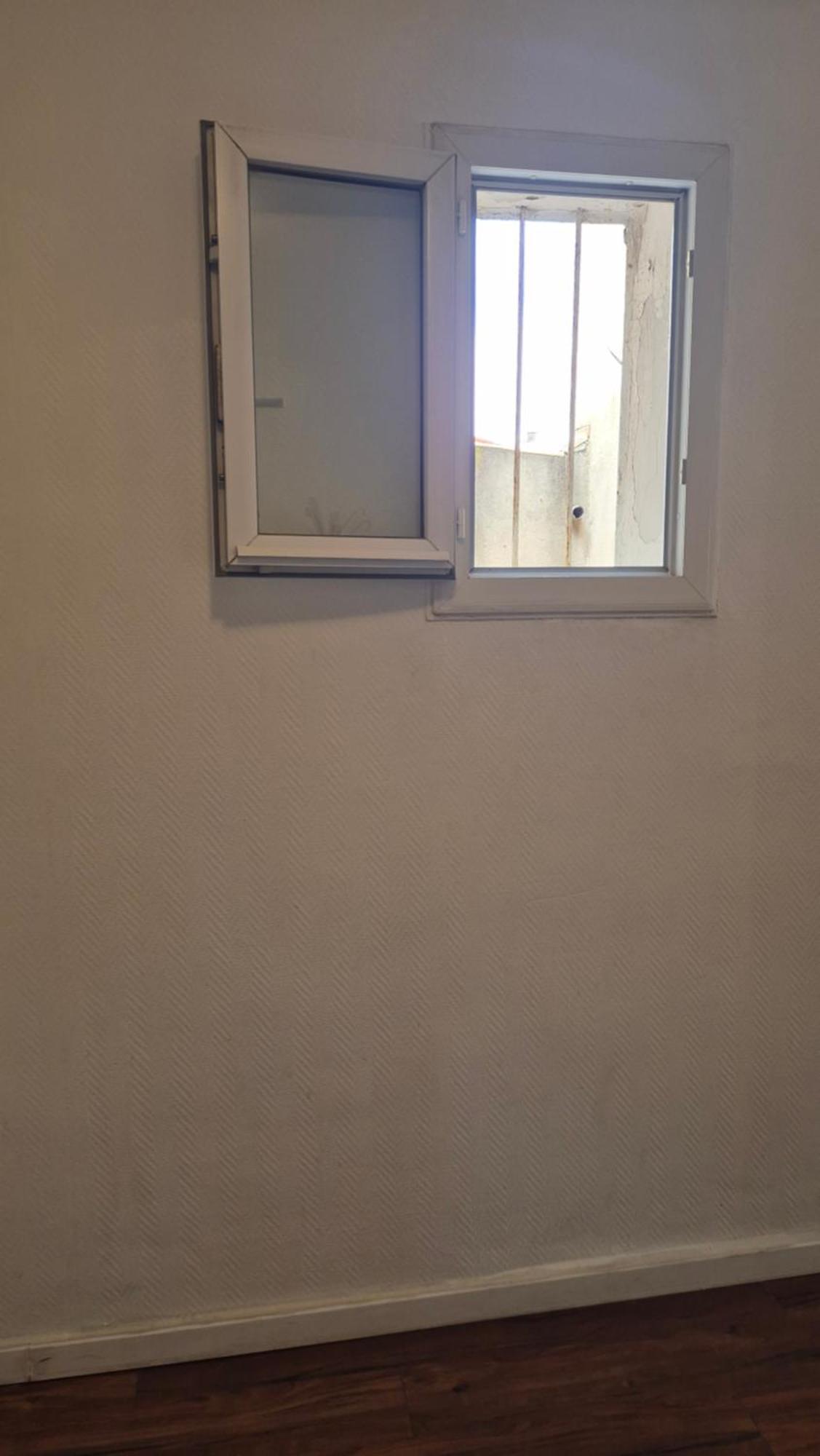 Au Coeur Du Panier Avec Terrasse 2 A 4 Personnes Climatisation Apartamento Marselha Exterior foto